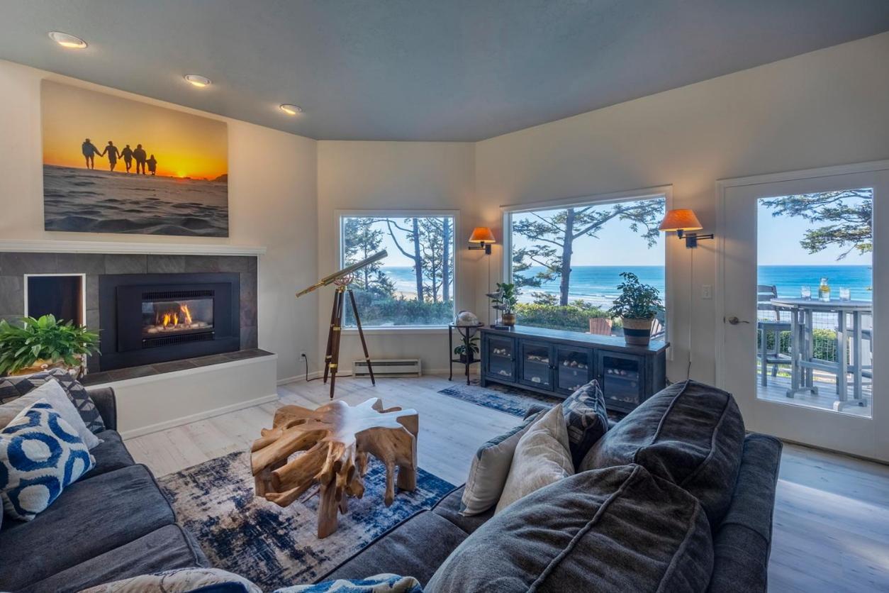 Tyee Lodge Bed And Breakfast Нюпорт Екстериор снимка
